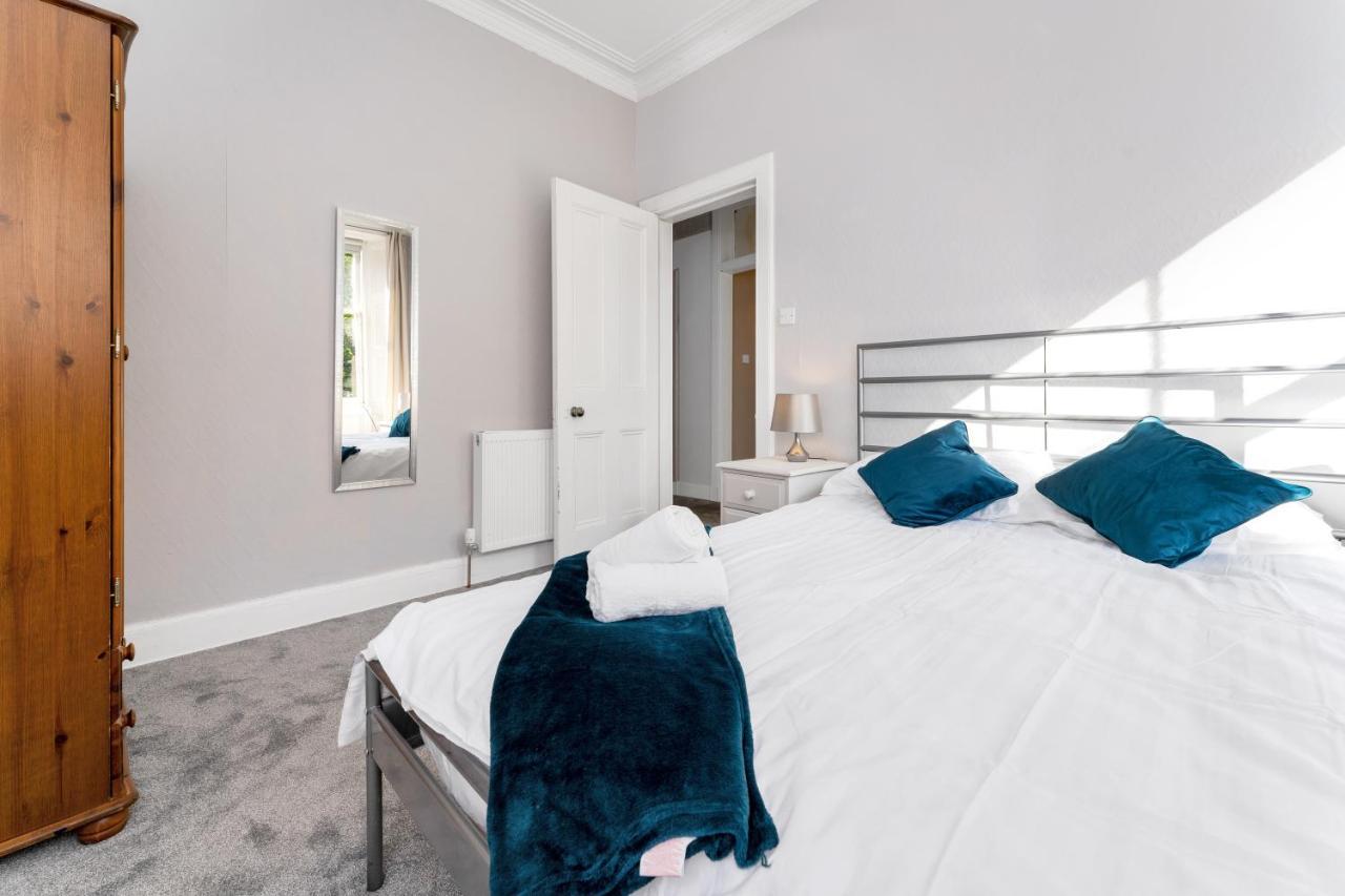 2 Bedroom Centre - Royal Mile - Castle & Waverley Train Station - Sleeps 4 Édimbourg
